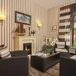 Blinkfueer Hotell 4*
